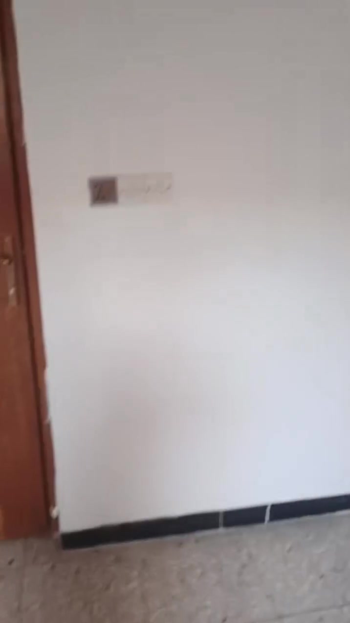 للايجار 3نوم 
***********
