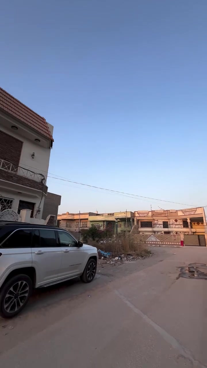 🏠دار للأيجـــــــــــار
بستــــــــان الحلـــــــــو خلــــــف الشمــــــــس (سابقاً)
_________________
المساحــــــة // 150م
الواجهــــــــــة // 10م
النــــــــــــــــزال // 15م
_________________
🏗️🧱#الطابــــــــــــــق #الأرضـــــــــــــي 
غرفـــــــــــة وصالــــــــــة وهـــــــــــول ومطبـــــــــخ ومجمــــــــع صحيـــــــــات وگـــــــــــراج وصحيــــــــــات ...
🏗️🧱#الطابــــــــــــــق #الثانــــــــــــــــي 
غرفتيـــــــــن وهـــــــــــول ومطبـــــــــخ ومجمــــــــــع صحيـــــــــــات ...
_________________
____________💲
للأستفســـــــار عــــــن السعــــــــر يرجــــــــى تـــــــرك تعليـــــق(السعــــــــر ) ##وسيتـــــم #الـــــرد #خــــاص 
____________💲
__________________

#مكتـــــــــب
          🏗️🧱أمــــــــلاك بابــــــــل للعقـــــــار🧱🏗️
#الكائـــــــــن
  شارع_الكرامة_قرب_الضريبة_مقابل_التخطيط_العمراني
        ***********📞☎️📞***********
                            ***********
_____________________________________________
