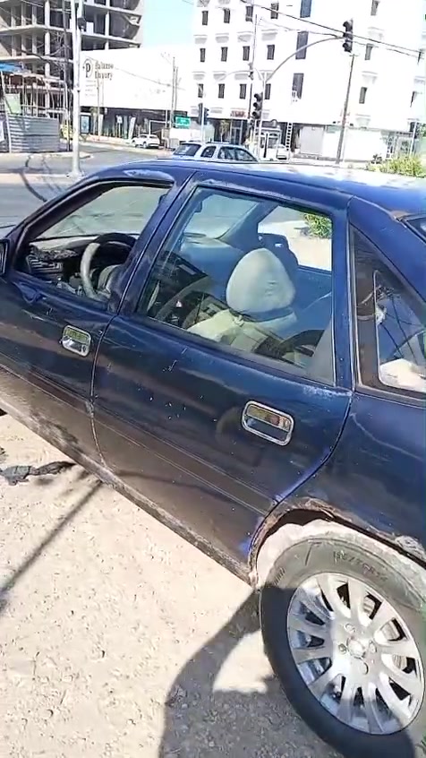 للبيع سيارة اوبل فكترة رقم نينوى شرط التحويل حجم ( 18 ) موديل ( 91 )
قفل مركزي 
اسلاميت 
مكينه وكير جديد شرط لا صرف ولا نفخ 
طخم تيايات جديد 
باتري جديد 
السعر  ( 40 ) 
رقم الهاتف (*********** )
