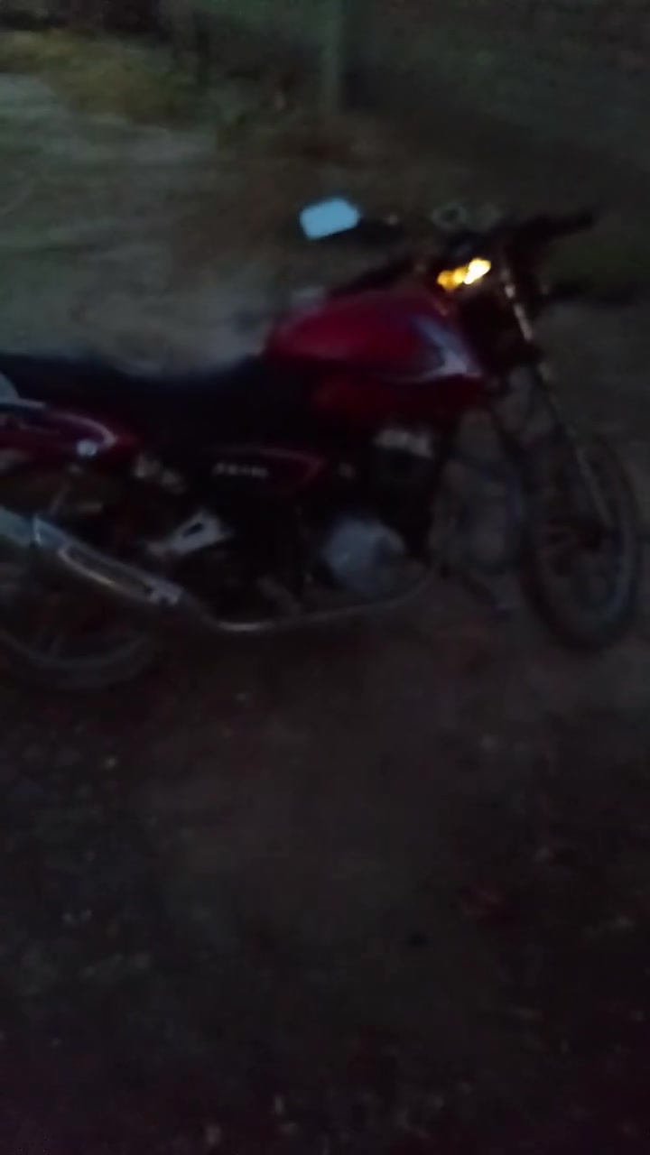 دراجة للبيع أوراق بيها   نقصها بس تاير خلفي
العنوان ديالى بعقوبة 
***********
سعر250وبيها مجال
