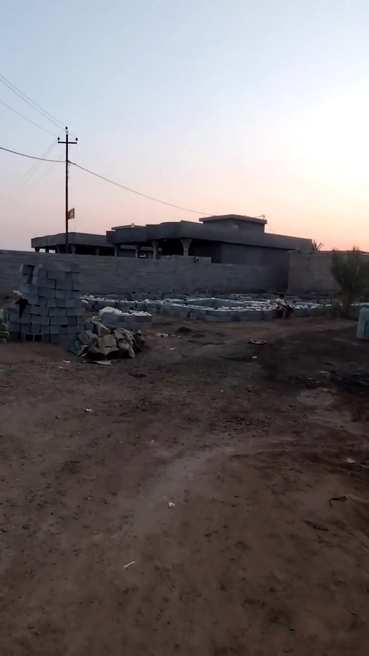 كادر صب شغل درجه اولى وكادر تدخيل سبيس وفرش وحدل وتدخيل التراب وفرشه وصب رباطات ارضيه ودنك وكل هاذا بسعار مناسبه يمنا لاستفسار لاتصال عل الرقم ***********
