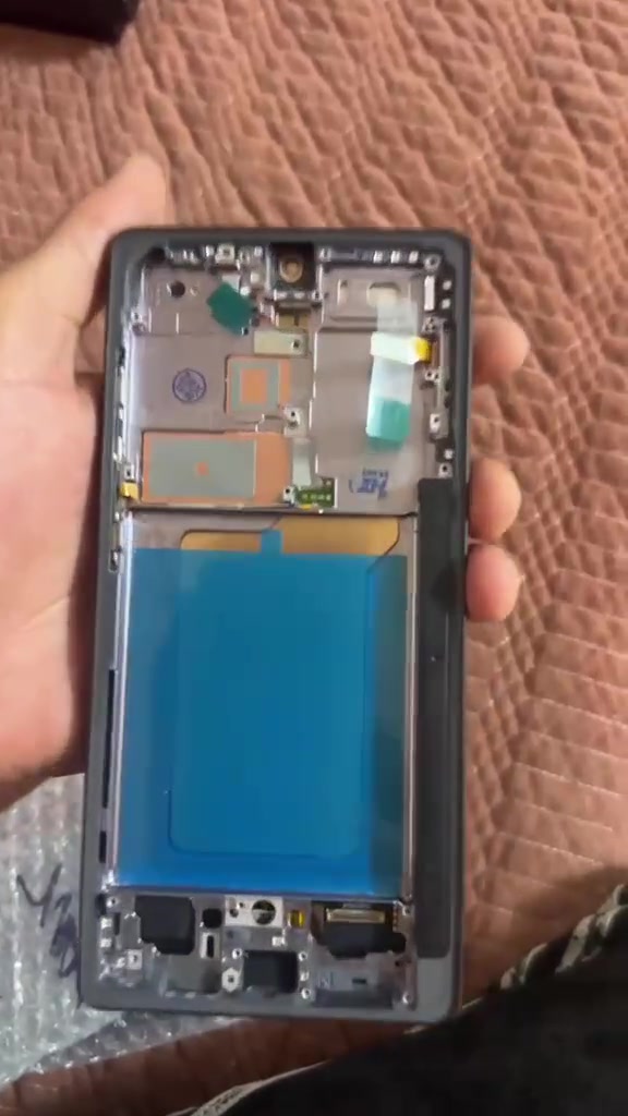 شاشات سامسونك الترا S23 24 25 مع الفريم نوع GX soft oled
واتساب أو خاص ***********
