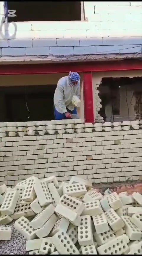 سلام عليكم خلفه بناء درجه اولى نشر قلب  شرط استلام مهندس متفرغ حاليا متواجد في كربلاء شغل مستمر مو يوم ويوم )(***********

نص مكتوب في الصور:
- ٢٠٢٥/٠٢/٠٢
- inix SMART 8 Pro