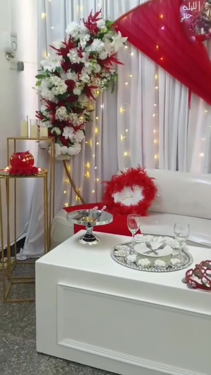 عروض 🎈❤️عروض كوشه كامله 
انفتحت  حجوزات   يله❤️🌺
  اجمل الديكورات الحديثه وانسب الاسعار🔥
عروض مستمره ويانا الفرحه بفرحتين🤍 

اي كوشه تعجبكم ممكن تغيرون بيهه تفاصيل التعجبج
ياريت الحجز قبل سبوع من المناسبة
الكوشه تشمل 
الشازلون والستان الخلفي 
ميز وملحقاته مهر أو حنه
ستان ذهب أو حلقات شمعدان صواني بخت بيضات 
استان كيك ماعون شوكات سكين كلاصات عروسه مرايه قران قند  مغطس  اناره
باقي التفاصيل حسب الطلب 

#كوشات##حنه #مهر #عرس #خطوبه
