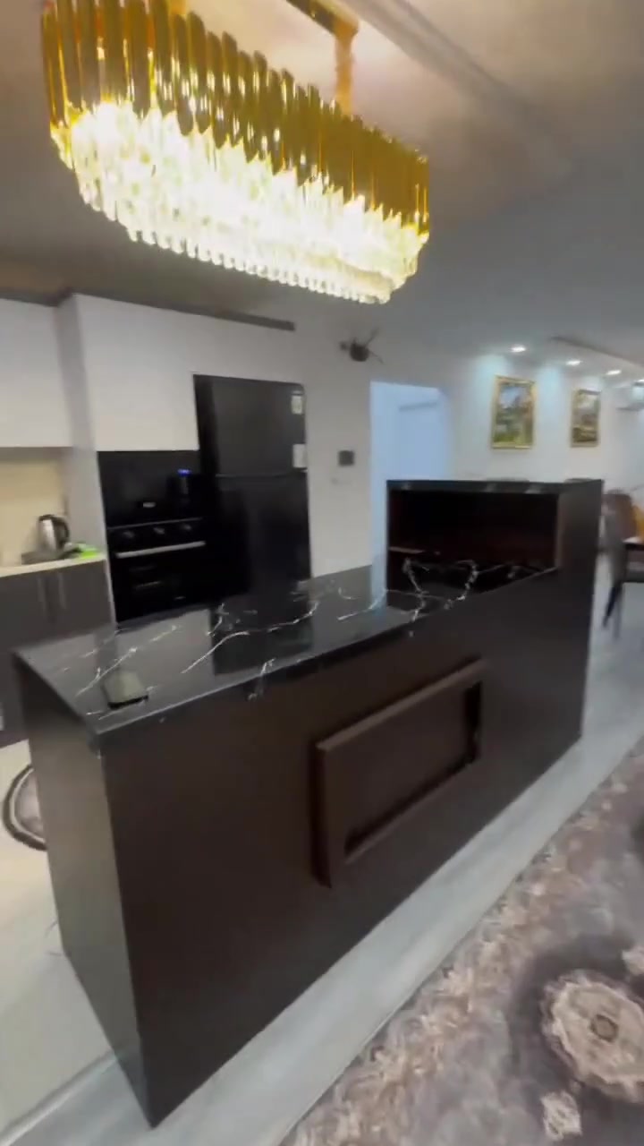 🏢*للإيجار - مجمع واو تاورز - أربيل*
*التفاصيل:*
✨ *النوع*: شقة 2 غرفة + صالة
📐 *المساحة*: 170 متر² 
- *الطابق*: 5
📍 *الموقع*: مجمع واو تاورز
💰*السعر*: $600 شهرياً

*للاستفسار*: 
📞  آسيا / واتساب: ***********
