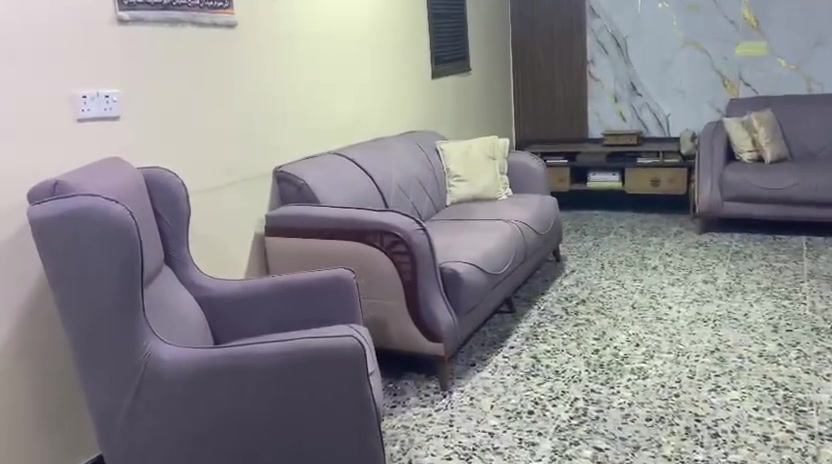 اغراض بيت للبيع اتخامة اثنين عشر مقاعد التخم على غسالة الصغيرة الي تصير ع السنك ثلاجة هيتاشي 9 قدم مستعملة للاستفسار ع الرقم ***********
