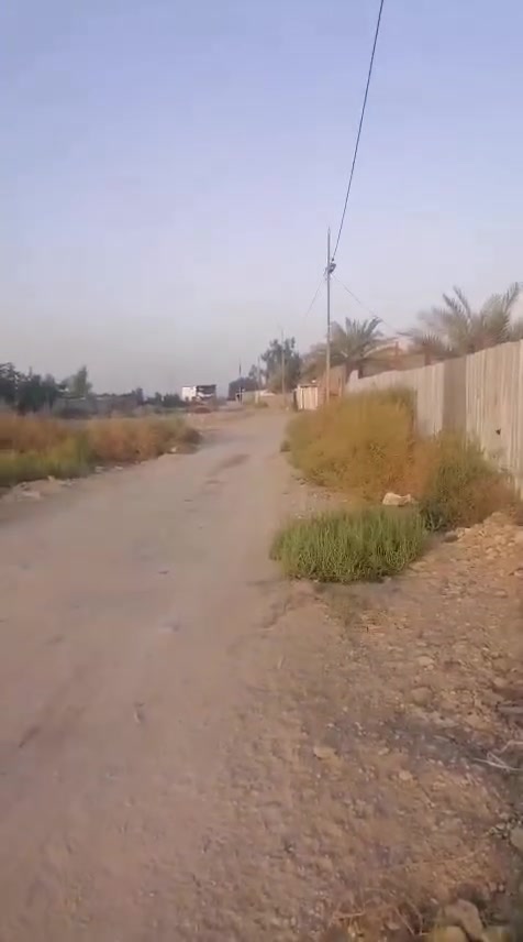 للبيع 1000متر مسيجه وكاع تربته حلوه قريب سياحي ال عيسى قرب فلكة الملح وهذا رقمي ***********
