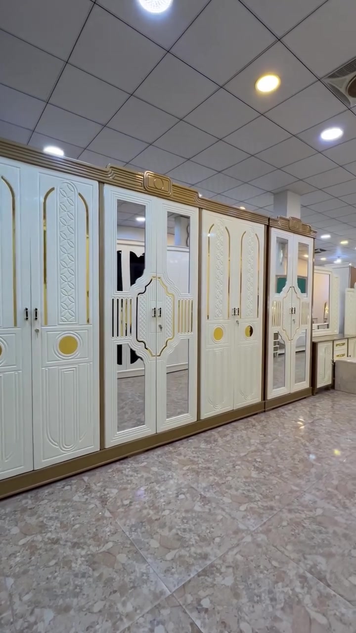 موديل نور 

نجارة عراقية 100‎%‎ 

ضمن وجبة الدرجة الاولى 

السعر 3 ملايين فقط 

غرفة 6 ابواب طابقين محلق 

وجه الكنتور خشب MDF

داخل الكنتور صاج طبيعي 4 ملم 

ظهر الكنتور جرجوبة شد براغي

القاعدة الارضية للكنتور بلوك صاج 

ارتفاع الكنتور 245سم

عرض الكنتور 306سم

عرض الكنتور مع زاوية الملابس 414سم

شركة الشلاهي للأثاث العراقي 

العنوان محافظة واسط قضاء العزيزية قرب كراج بغداد 

خدمة التوصيل والشد مجاناً الى جميع محافظات 
العراق

خدمة استبدال الغرف القديمة بالجديدة مع الاتفاق على الفرق 

خدمة الصيانة ما بعد البيع لمدة سنتين مجاناً 

***********

***********
