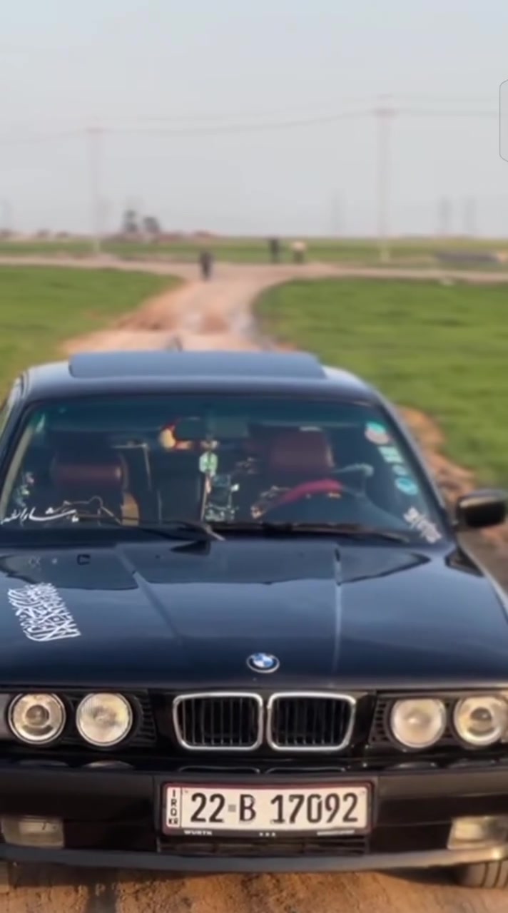 ماشاالڵە لەماڵی هەموو لاێک bmw520 سلایت 4جام کارەبا بێ لێدران پشت و پێش کەپس   تەبرید   بێ تەقەو ڕەقە  سەنەوی نوێیە تا2030 فەحسو هەزەشی نوێیە   نرخ 53$بۆزانیاری زیاتر ***********
