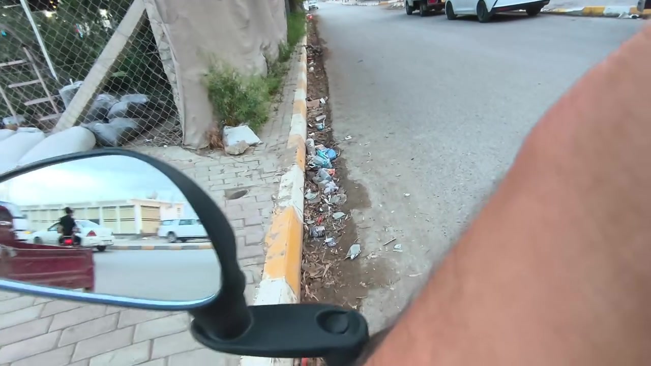 فلافل الزعيم • توصيل • السكك خلف المشتل
