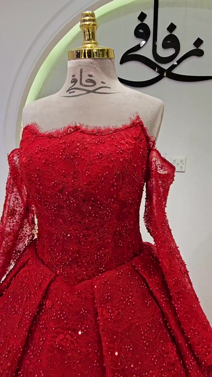 سنتر زفافي 💍 🌹🌹🌹🥀
جديد و حصرياً كولكشن 2027 🔥❤️
مستعدون للتصميم البدلات حسب الطلب بنظام التأجير او البيع
تتوفر لدينا قياسات خاصه 
العنوان / حلة شارع الجمعية مجاور خاتون مول مقابل شركة التأمين الوطنية 🥀
يفتح السنتر يوميا من الساعه 10 صباحا و لغاية الساعه 10 مساء 
📲للاتصال او المراسلة💌 على الواتساب على الأرقام التاليه 
***********
***********
#فساتين #فساتين_السهره #فستان_عقد #فساتين_زفاف #بدلات_اعراس
