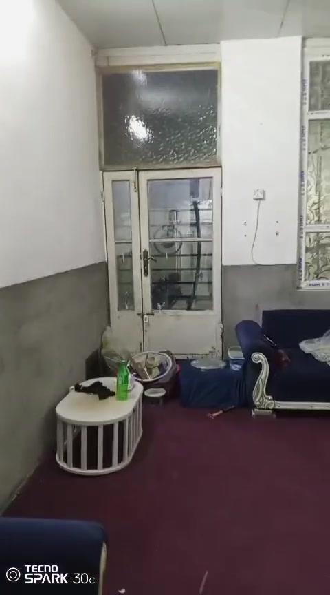 امتلك 🏡 بسعر 28 مليون فقط

🏡 دار للبيع – طويريج / الحولي

🔹 المساحة: 100 م² (طابو زراعي).

مواصفات الدار:

• غرفة نوم رئيسية.
• غرفة نوم (عكادة).
• غرفة استقبال.
• صالة.
• مطبخ.
• صحيات.
• بناء نظيف ومعتنى به.
• السندويج درجة أولى.

الموقع:
📍 طويريج – الحولي، مقابله نزلة شارع نظوري.

• واجهة الدار على الشارع الرئيسي (شارع أبو حنان).
• يبعد عن الشارع الرئيسي حوالي 500 متر.

💰 السعر: 28 مليون دينار عراقي، قابل للتفاوض.

📞 للتواصل والاستفسار:

• ***********
• ***********

🏢 مكتب مدى المستقبل للعقارات

نرحب بكم ونستقبل جميع طلبات البيع والشراء بكل احترافية وأمانة، ونسعى لتقديم أفضل العروض وخدمة مميزة لعملائنا.
