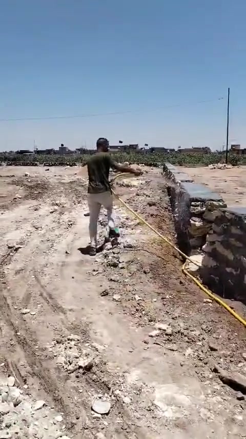سلام عليكم عمل اليوم في السماوه 

شغل حجر من الدرجه اولى بسماوة تريد اريد مواد وعمل مقطوعه يوميه

بناء استاذ  ابو علي البناء ال مري 🔨🔨

وشغل حسب الطلب سعر مناسب

استفسار اتصال ع رقم *********** او مراسله واتساب
