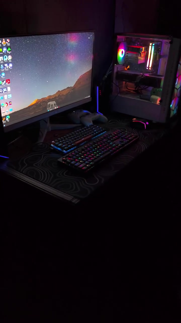 للبيع المكان بغداد الرقم ***********
المعالج (Processor): AMD Ryzen 5 3600 (6-Core Processor, 3.60 GHz)
كرت الشاشة (Graphics Card): NVIDIA GeForce RTX 3060 Ti (8 GB)
الذاكرة العشوائية (RAM): 16.0 GB
السعة التخزينية (Storage): 1.03 TB (المستخدم منها 598 GB)
اللوحة الأم (Motherboard): B450M DS3H
اسم الجهاز (Device name): DESKTOP-IMJENIE
مواصفات النظام (Windows Specifications)
نظام التشغيل (Edition): Windows 11 Pro
الإصدار (Version): 23H2
نوع النظام (System type): 64-bit operating system, x64-based processor
الشاشة گيم اون جديدة 
ووياهة ups 3000kv اوف لاين
السعر مليون و200
