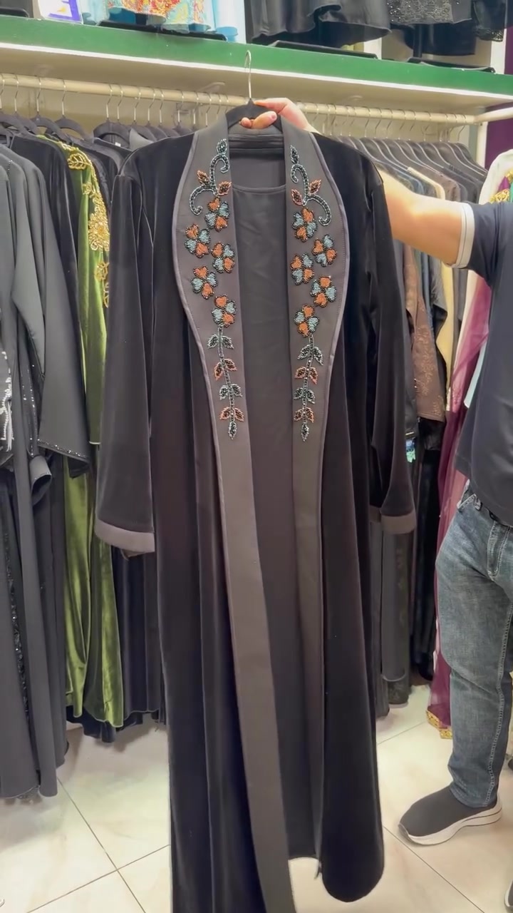 عبايات • أربيل • محل ٤٠م