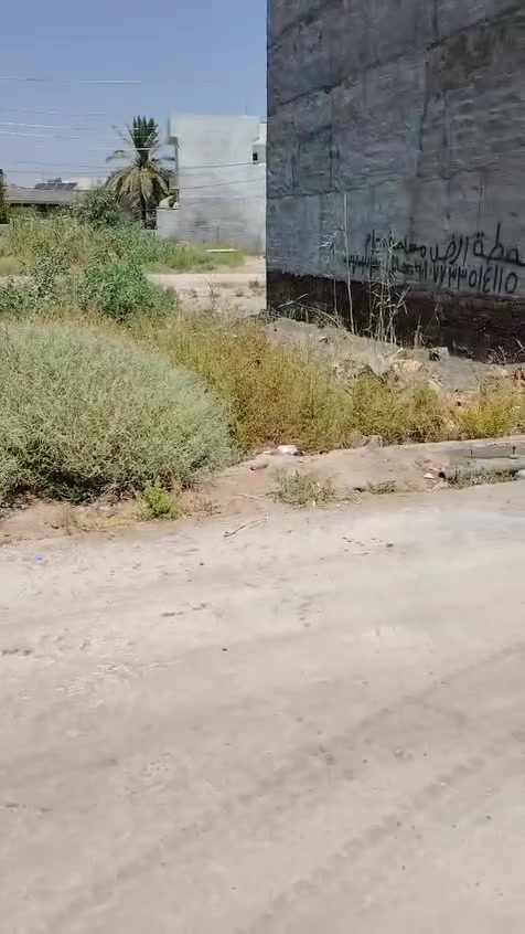 للبيع قطعة أرض مميزة 🏡
📍 المساحة: 150 م²
📐 الواجهة: 10 متر
📏 النزال: 15 متر
✨ مناسبة للسكن أو الاستثمار
💰 فرصة ممتازة للراغبين بالشراء والاستثمار.
📞 للاستفسار والتواصل:
***********
📲 واتساب متوفر
