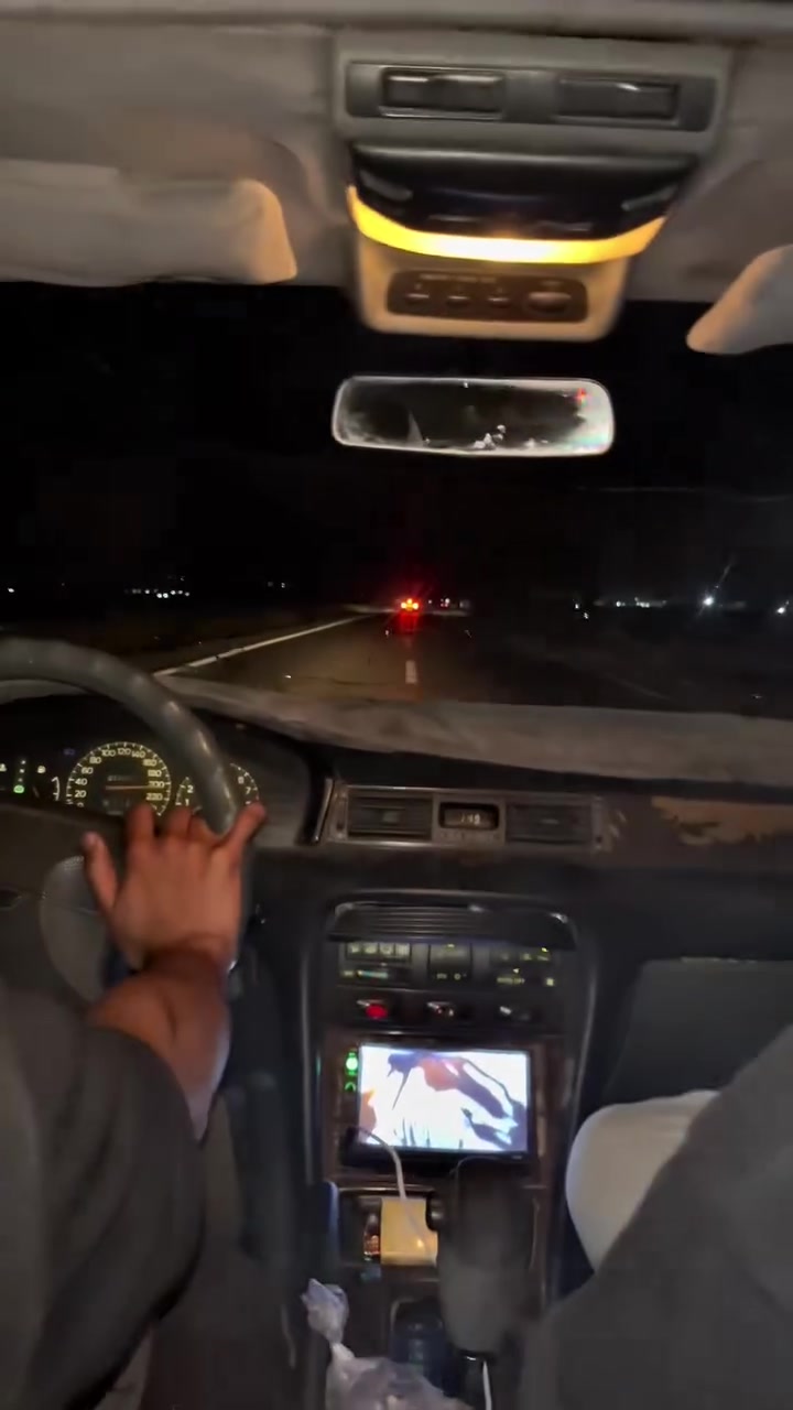 السلام عليكم سكما الوحش V6 موديل 1992 فول سلايت كشانه كهرب جوم 4كهرب كير تماتيك شرط محرك شرط تريد وكاله تريد تحويل السياره كلشي عله وضع الشركه كلشي بيه شغال السعر 22 بيه مجال بصيط ***********
