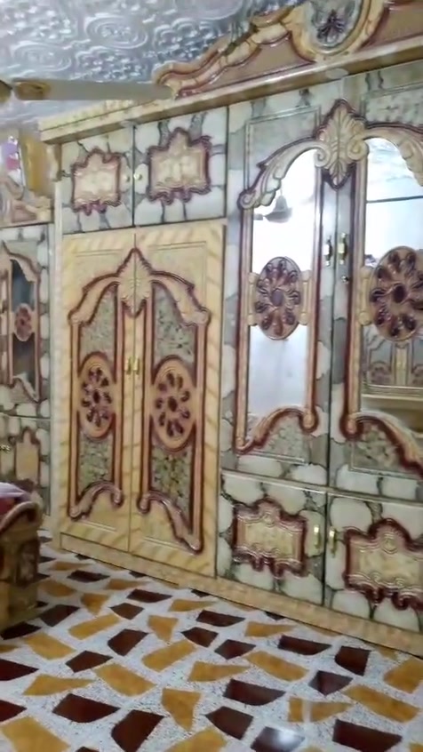 سيد دخيل • للبيع • غرفه اخشاب