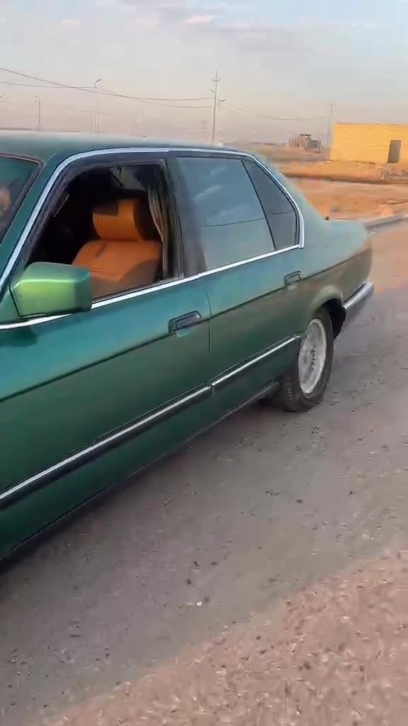 السلام عليكم للبيع موديل 91
كير ومكينه مشروطات 
ويل 50 
حداديه 75%
تخم تاير جديد 
كهربائيات شغاله 
رقم قادسيه تحويل ثاني يوم 
سنويه ل 2028 
العنوان الديوانيه 
السعر (38) وبيه مجال 
***********
