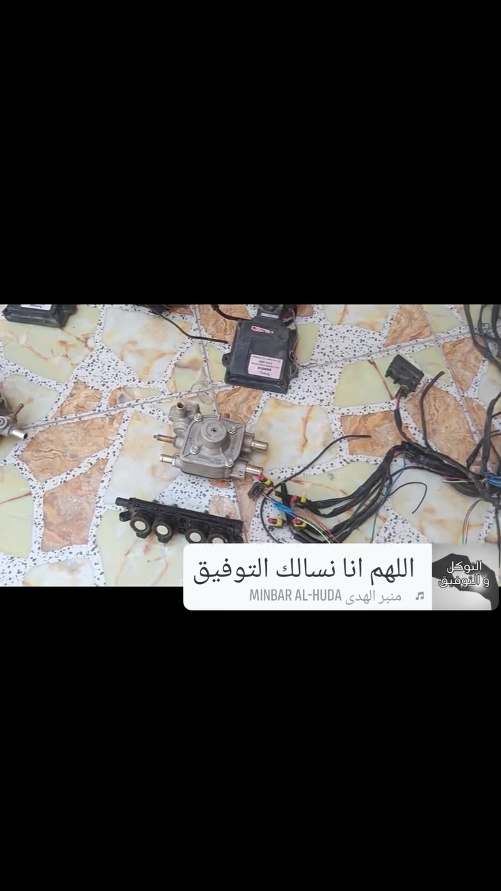 منظوماه غاز عدد 3 كاملات
وحده تانكي ٤٠ التر 200الف 
وثنين تانكي ٦٠ التر السعر 250الف
  جدد مكان الشطره 
***********

