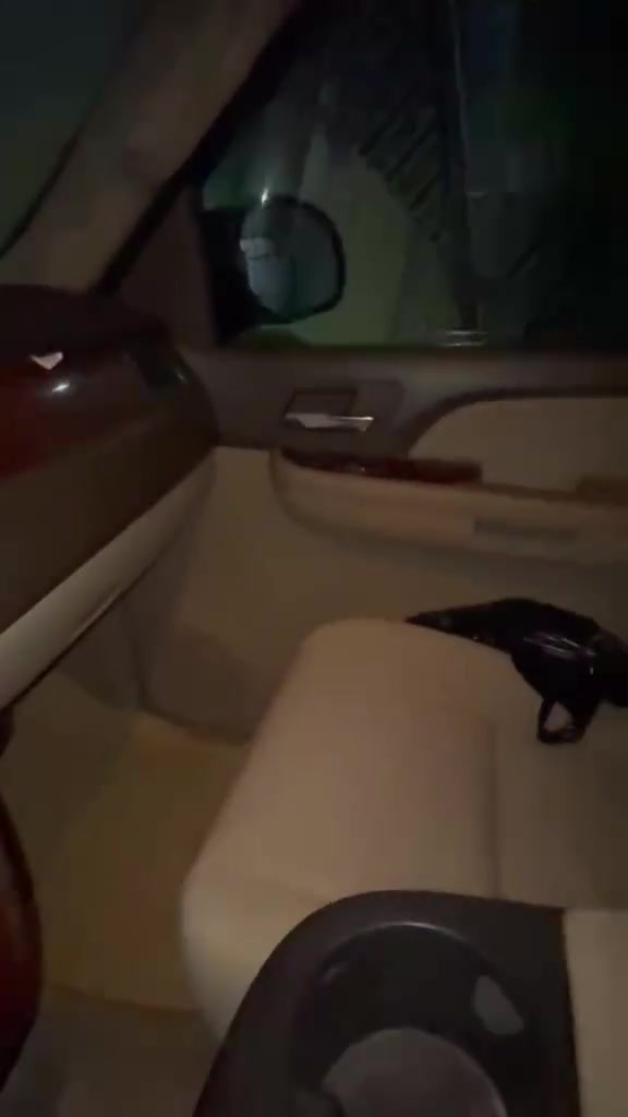 سلام عليكم تاهو دوات سياره خليجيه ما بيه اي كصه سياره جديده ما بيه اي حادث زلغه  ما بيه سياره كفاله عامه سعر ٧٥ورقه قفل عنوان بصره تنوّمه *********** ما متواجد عل فيس واحد يتعبني مو شراي سياره ما ناقصه شي
