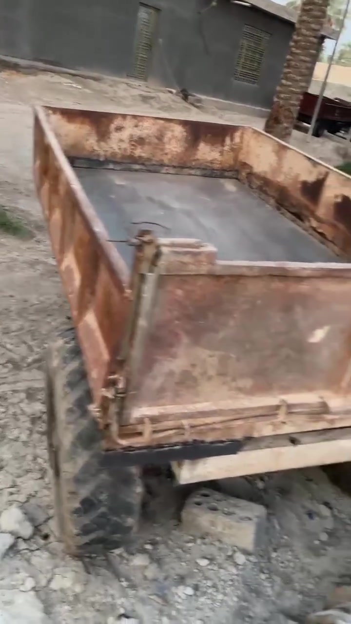 سلام عليكم عربانه حدادي شغل طويريج جاهزه للشغل عنوان كربلاء الحسينيه هاتف ***********
