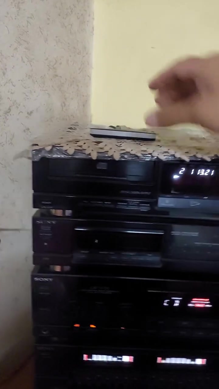سوني SS-V725AV • دبل كاسيت • محولة ٥٠٠ واط