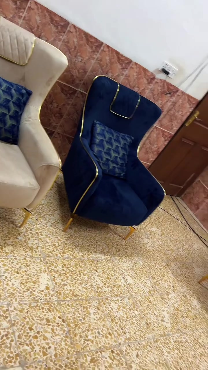السلام عليكم تخم بعده كلش نضيف تركي  يصير سرير 
مـعـرض الـ يـاسـر   *********** 
مـعـرض الـ يـاسـر  ***********
