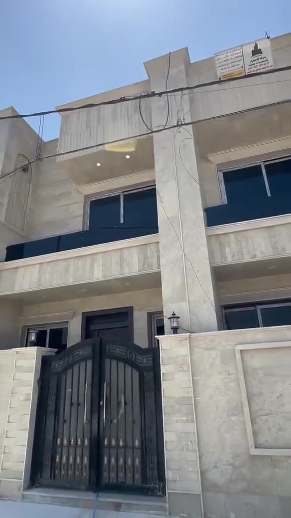 � وقف التدوير… يمكن بيت أحلامك يبدأ من هنا! 🏡🔥

مو كل شركة تكول «نبني» يعني تگدر تبني بيت العمر.

إحنا بـ شركة عماد الاستقرار نشتغل حتى تستلم بيت تفتخر بيه…
من التصميم والتنفيذ إلى أدق تفاصيل التشطيب، كل خطوة محسوبة. 👷🏻‍♀️🏗️

✨ تصميم حسب ذوقك ومساحتك
✨ تنفيذ وإشراف هندسي
✨ مواد بناء مختارة
✨ تشطيبات عصرية وفخمة
✨ متابعة مستمرة أثناء مراحل العمل
✨ باقات متعددة حسب احتياجك وميزانيتك

💰 الأسعار تبدأ من 450 ألف للمتر
وتصل إلى 700 ألف للمتر حسب المواصفات والتشطيبات.

🔑 إنت عليك تختار حلمك… وإحنا علينا نبنيه.

📍 بغداد – السيدية – شارع الضباط
📞 ***********

🔥 شركة عماد الاستقرار للمقاولات والبناء
نبني اليوم… حتى تعيش باطمئنان باچر.

📩 راسلنا الآن وخلي أول خطوة نحو بيتك تبدأ برسالة
