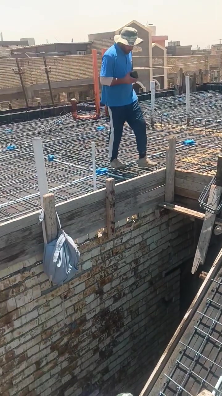 حدادين بغداد فقط موجود عل فيس
