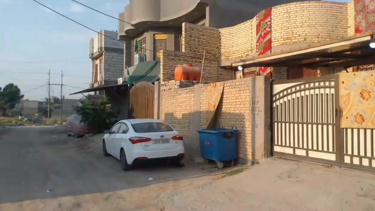 قطعه طابو صرف طوريج ام الهوى القزاونه مقابل مجمع دينار مساحتها 200 متر قريبه من الشارع العام حله كربلاء تبعد عن الشارع 70 متر ....  ‏‪***********‬‏
