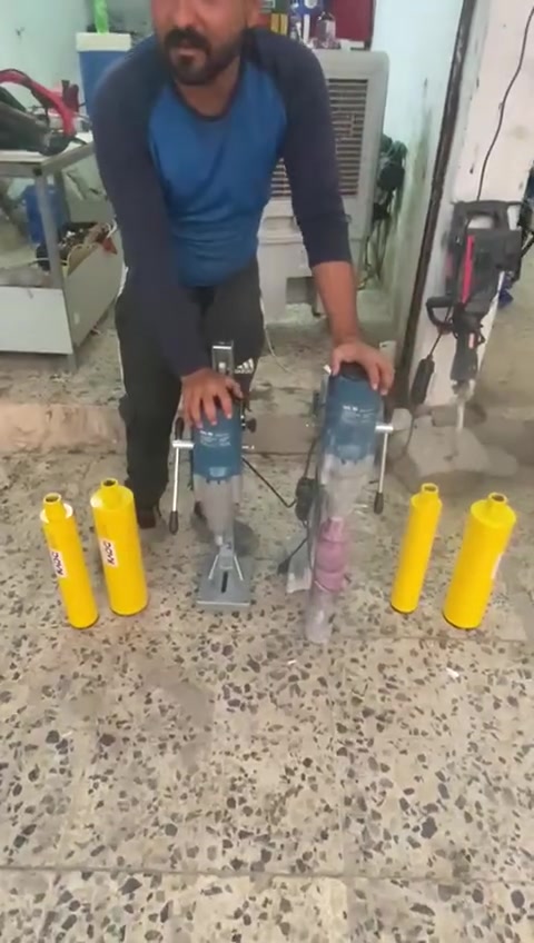 سلام عليكم سكلة الرحمن يوجد لدينا كورت للبيع شكد متريد عنده بسعر كلش مناسب شركة ماكس العنوان نجف حي السلام للستفسار *********** واتساب
