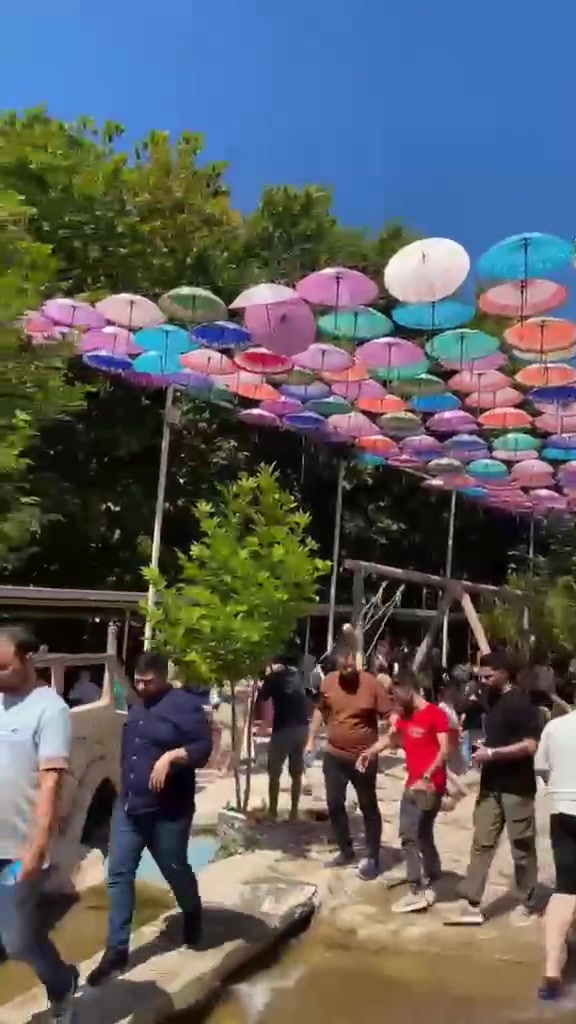😍 سفرات الى دهوك 😊 نفر ( 15 الف ) يوم الجمعه
                    🍁 الى مدينة دهوك 🌷🌹
نطلاق من شركاط /جنوب الموصل 

🟡متوفر حجز عن طريق ال واتساب كل٨ شخاص واحد مجانا

برنامج مصايف زاخو داخل دهوك نفر (15) الف يشمل 👇 

✅مصيف دشتتاخ حدود تركيا 🏞️
✅مصيف شلال شرانش
✅مصيف سنوبر
✅حديقة حيوانات
✅مطعم
✅فاملي مول دهوك
✅كورنيش زاخو او جبل زاوة ختياري
✅نطلاق كل يوم الثلاثاء الجمعه

✅برنامج مبيت دهوك زاخو نفر (35) الف
يشمل نقل مبيت فطار صباحي

✅مصيف دشتتاخ حدود تركيا 🏞️
✅مصيف شلال شرانش
✅مصيف سنوبر
✅مطعم
✅فاملي مول دهوك
✅كورنيش زاخو او جبل زاوة ختياري
✅من ثم ذهاب الى الفندق
✅اليوم الثاني مصيف شيرانة
✅مصيف سولاف
✅مصيف اشاوه
✅مطعم / حديقه حيوانات/ سد دهوك ختياري
✅برنامج يشمل نقل مبيت فطار صباحي
✅نطلاق البرنامج يوم الجمعه

 
✅باص خاص للعوائل ✅باص خاص لشباب

نتمنى لكم رحلة جميلة ومميزة ❤️
🟡متوفر حجز عن طريق ال واتساب او مراسله صفحه
كروب مروان الكدرو للسياحة والسفر 
اهلا وسهلا تنورنا بكل وقت
للحجز اتصل ***********واتساب.  

مراسله الصفحه
