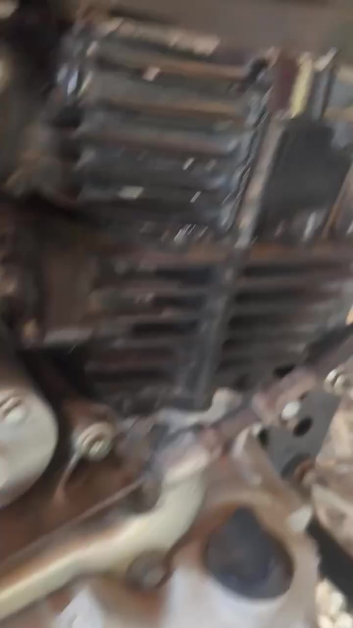 محرك للبيع  موديل ٢٢ مفتوح مره مجفت وكاله  مابيه اي شي والحسين الشهيد. شرط  الفحص  سعر 300  عنوان   الكحلاء
وتساب
‪***********
