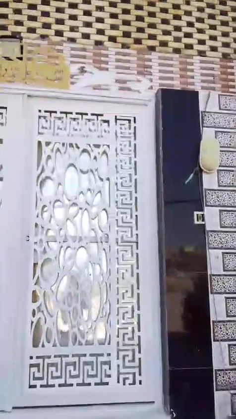 ححي النداء قرب شارع المجمعات
100 مربعه شارع 15 وعلى ساحة تتكون من طابقين استقبال 4 × 6 غرفه 4 × 5 صاله 6 × 6 خابط مطبخ مفتوح الصاله صحيات داخليه وصحيات خارجيه 
الطابق الثاني غرفه 4 × 6 غرفه 4 × 5 صاله 6 × 6 خابط صحيات 
بيت بناء درجه اولى الارضيات الطابقين مرمر والجدران الطابقين سيراميك درجه اولى
السعر ١٤٠ مليون مع المجال للاستفسار الاتصال على الرقم *********** واتساب ابو مسلم الكعبي.
