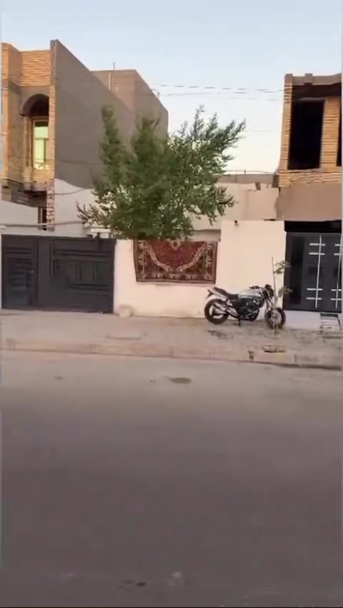 🏠 بيت للبيع في منطقة الملعب – البجابر
📍 شارع تجاري
📐 المساحة: 210 م²
📏 الواجهة: 8 م
📜 طابو صرف
🔄 تحويل مباشر

📞 للاستفسار ومعرفة باقي التفاصيل، يرجى التواصل  على الرقم *********** 
أو زيارة مكتب الملكي للعقار.

