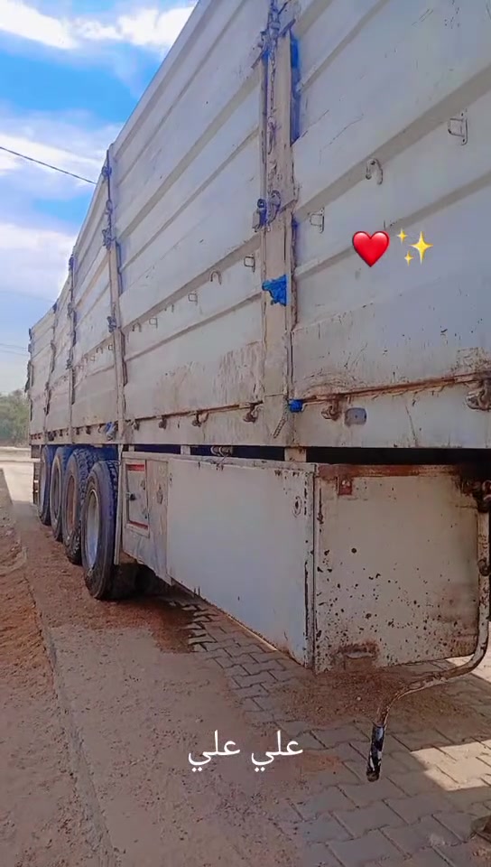 عربانه تهكير للبيع 4 دناقير طولها 13 و60 شركه اداري القصاب اللي يريده يخابنه سعرها شده***********
