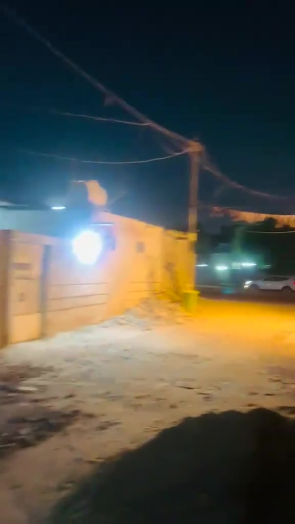 مقابيل قطاع٧٣ • ٧٠م • كهرباء وماء