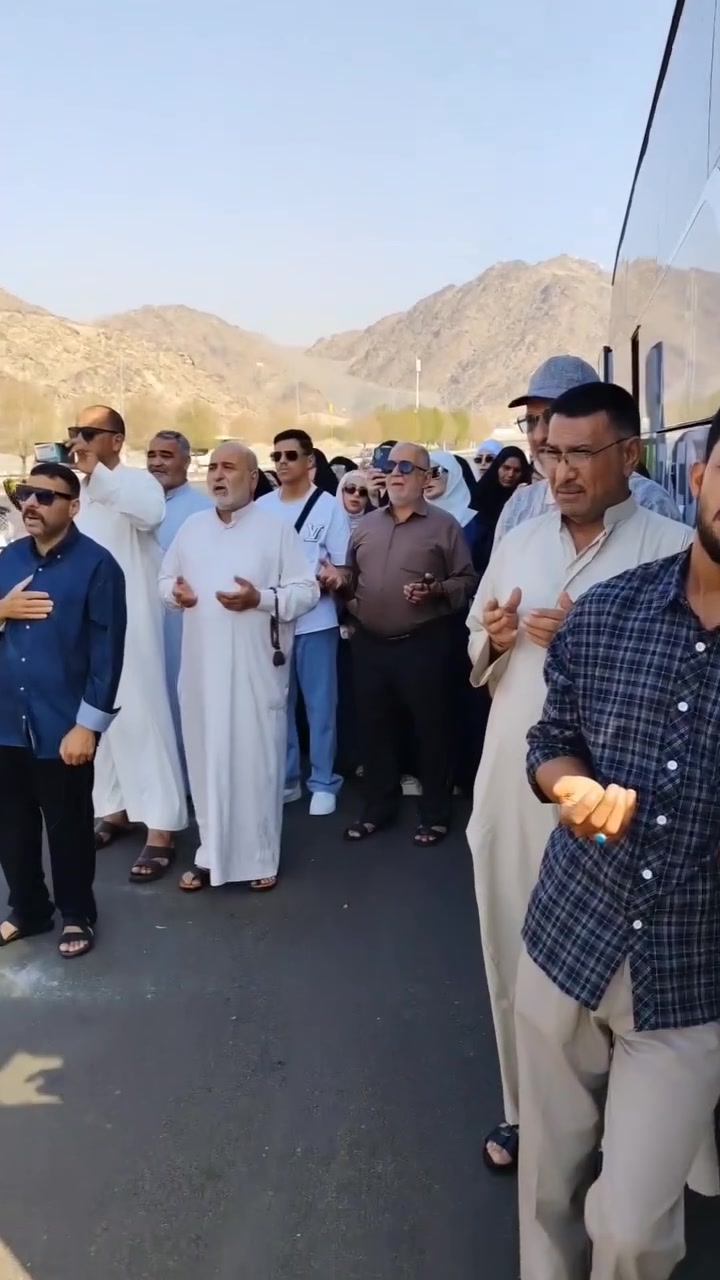 عمرة • طيران • مكة-المدينة
