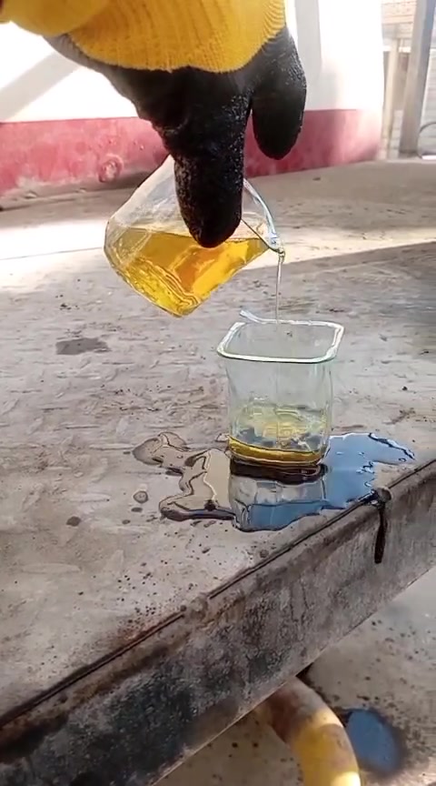 سلام عليكم اصفر خفيف 10,000 واصل كرخ /رصافه 1,170  ***********

