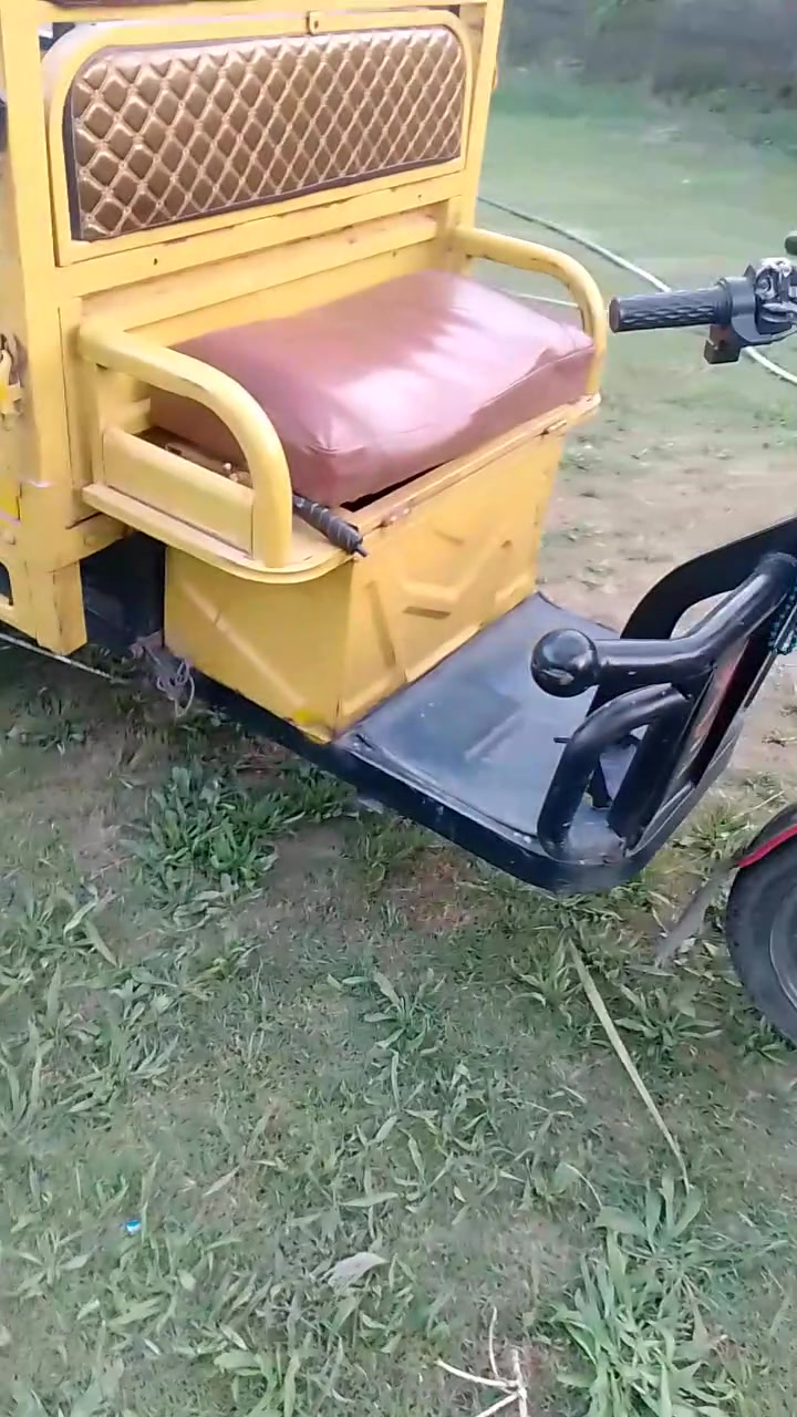 ***********
