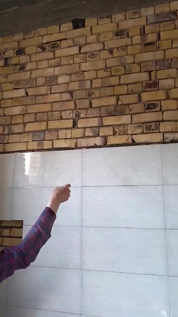 سلام عليكم خلفه سيراميك ورضيات شغل هندسي

 *********** /*********** وتساب  والتزام بالوعد من ديوانيه
