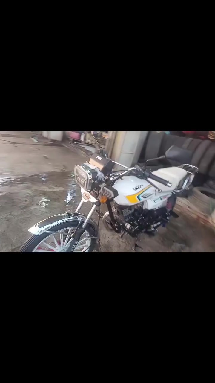 السلام عليكم دراجه لبيع 24 محدثه 25 دراجه المكان سامراء السعر 650 وبيهه مجال شي بسيط ***********
