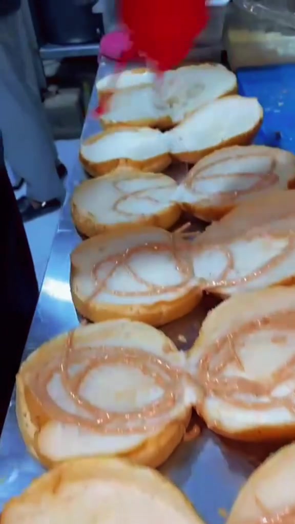 بركرهاوس🍔
📍بغدادالدوره_دورة مول 
***********
***********
متوفرتوصيل خارج الدوره ع تطبيق طلبات 
🧡🔥
