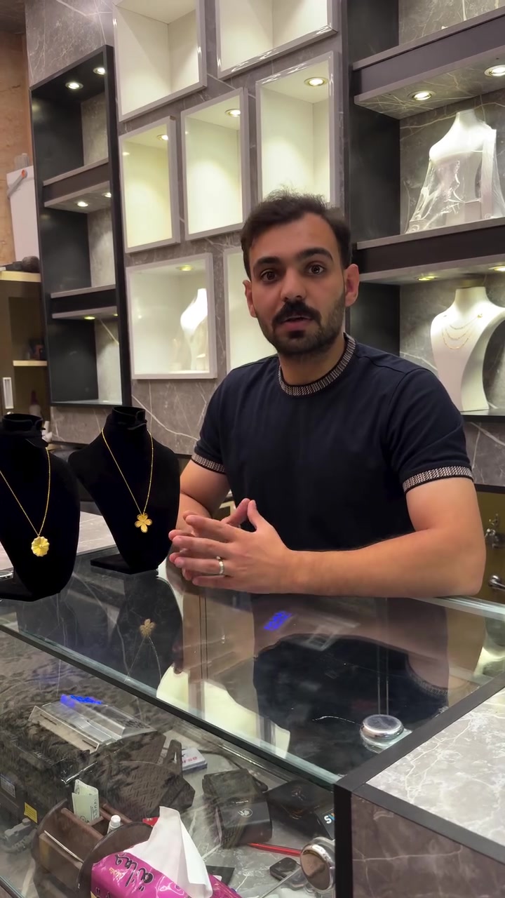 كرادين ذهب • عيار 21 • هاند ميد