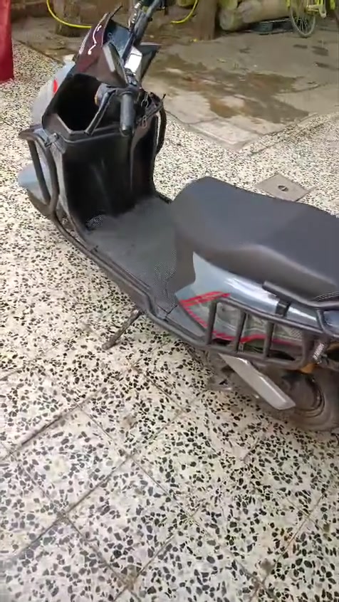 السلام عليكم ماطور سكنس للبيع 750 بي مجال  ***********
