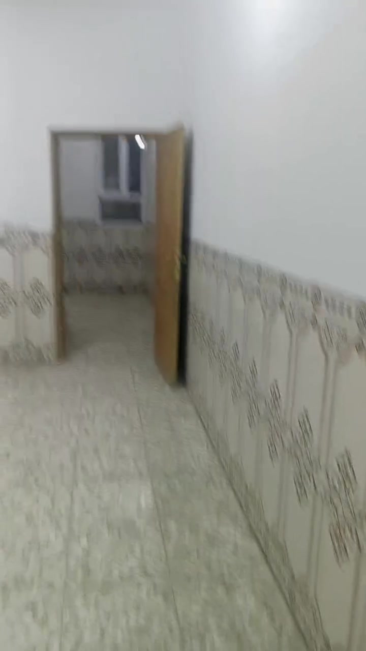 دار للايجار
حي الطياره مجاور المدهش طابقين صاله ومطبخ وهول وصحيات الطابق الثاني غرفتين نوم وصحيات المساحه 100متر
***********
