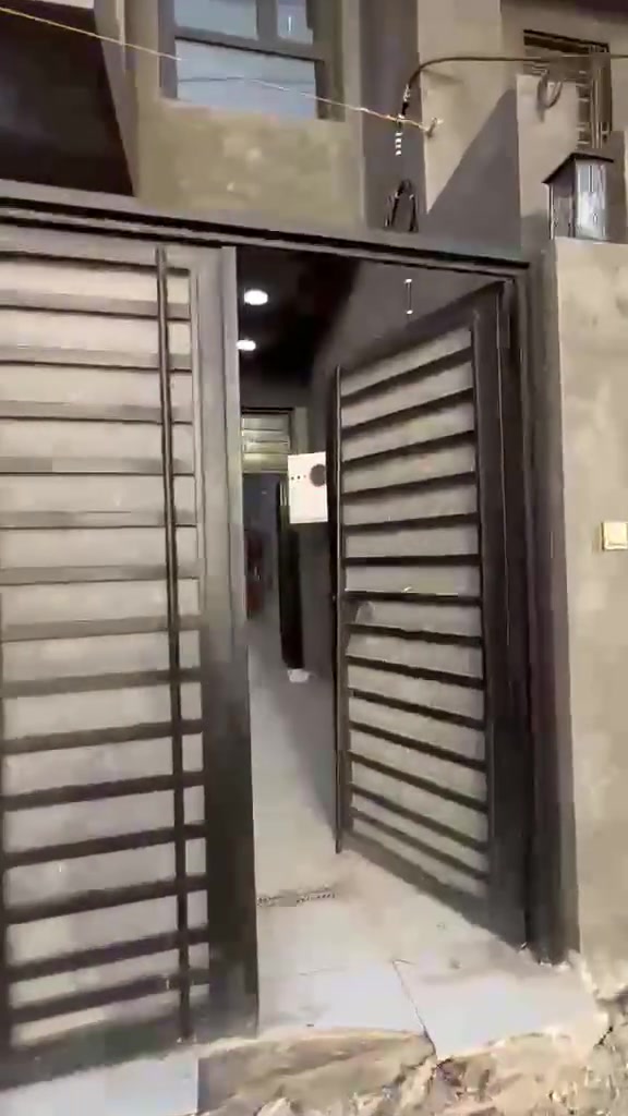 الموحية مقاطعة ٤١ • ١٢٠م • بناء جديد