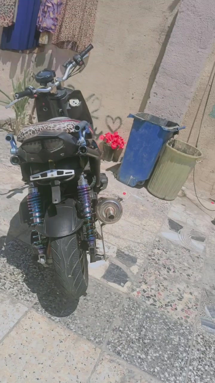 السلام عليكم سكني جبلي للبيع
دراجه كفاله بوشه رياضي ٥٨ للدرجه خير من الله شلعه او معدل فول السعر 900 او بيه مجال حك الجيه ولمو شرايه لا يدخل العنوان بغداد معامل بستان سامي
 ***********
فقط واتساب

