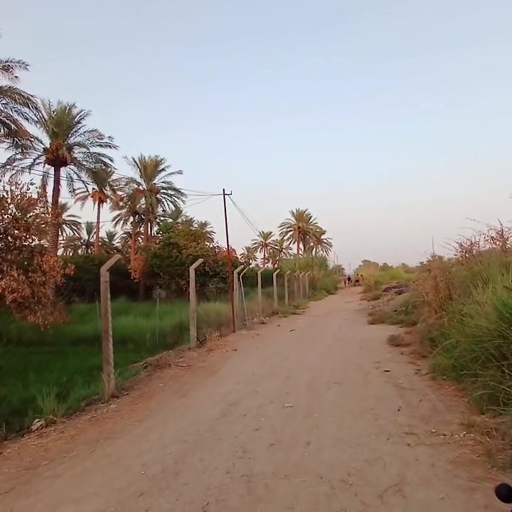 اللبيع ربع دونم مخدومه بالكامل ترهم سكن او مزرعه مرتبه كلش خدماتها حلوه طابو زراعي سند 25 السعر 80وبيها مجال اللاستفسار ***********
